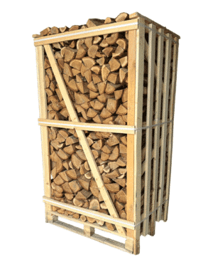 Brændetårn med ovntørret egetræ – sidevisning af palle